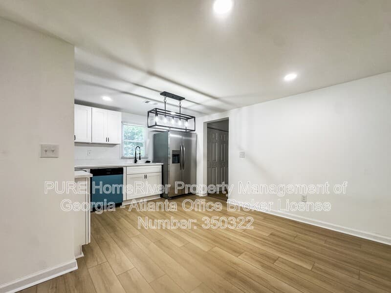 Morrow House: 2313 Poplar St