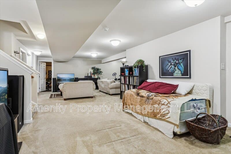 Toano House: 3271 Newland Court