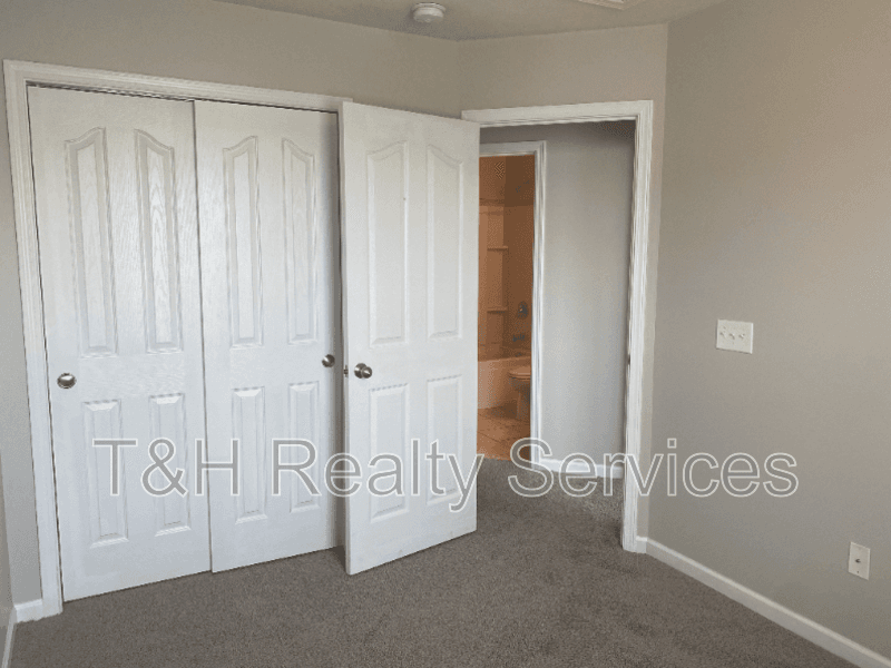 Fishers House: 13982 Wimbleton Way