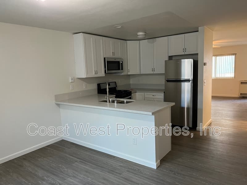 Imperial Beach Condo: 1176 Cypress Avenue