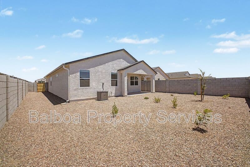 San Tan Valley House: 5457 E Cinder Ln