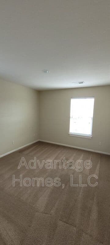 Kansas City House: 2915 Swift St