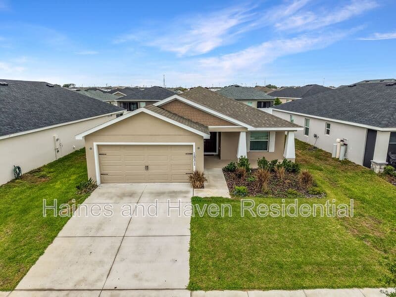 Haines City House: 1831 Daystar Dr