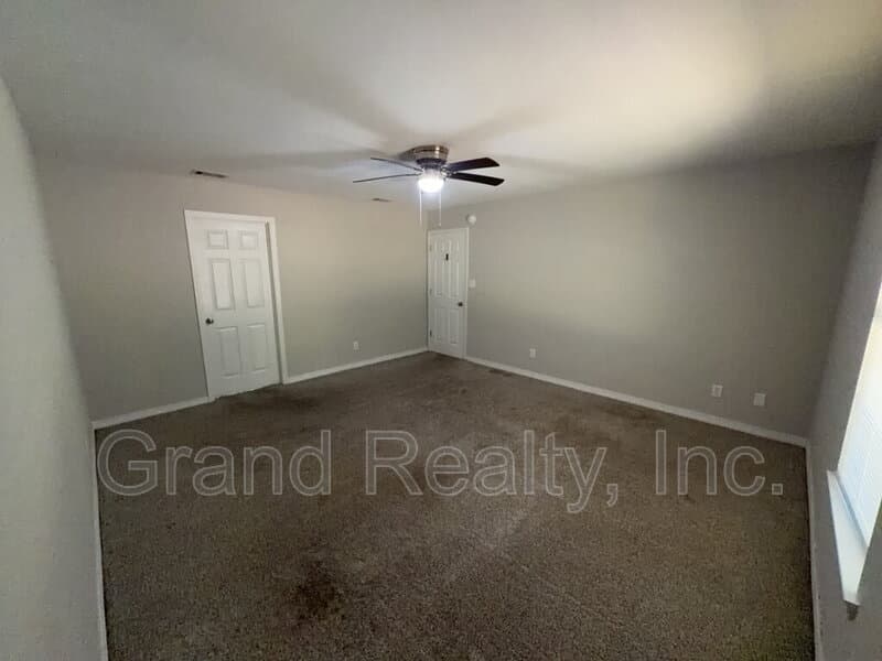 Milton House: 6464 Outer Drive