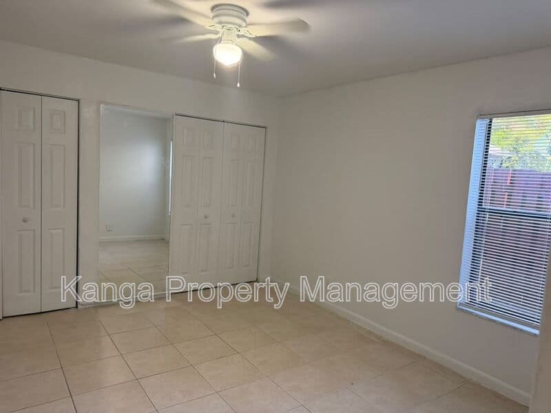 Boynton Beach Condo: 1 Crossings Circle