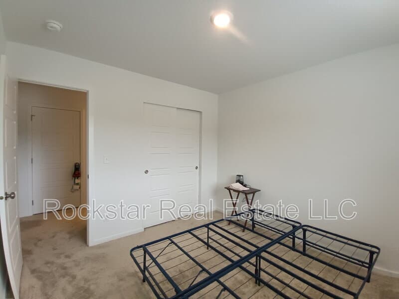 Spokane House: 109 W Goldenrod Ave
