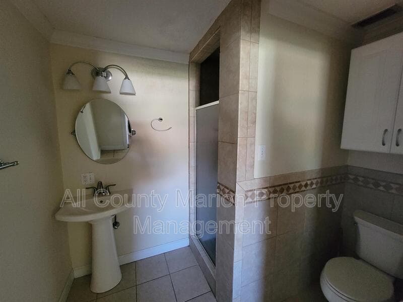 Belleview House: 6027 SE Cypress Rd.