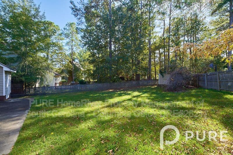 Columbia House: 312 Brook Hollow Dr