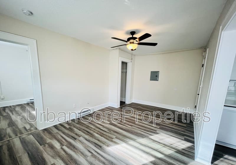 St. Petersburg Condo: 360 13th Ave NE