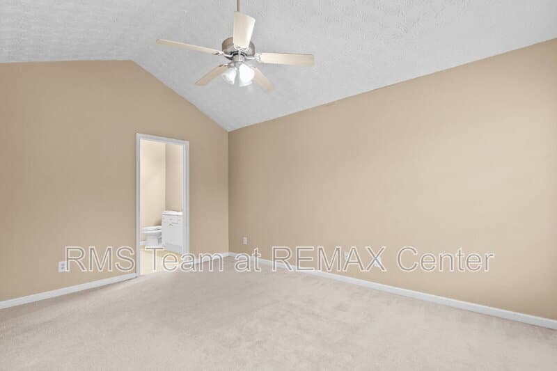Flowery Branch Townhome: 4932 Vireo Dr