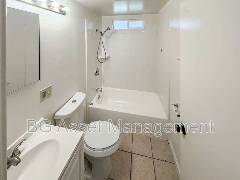 Richmond House: 1526 Visalia Avenue
