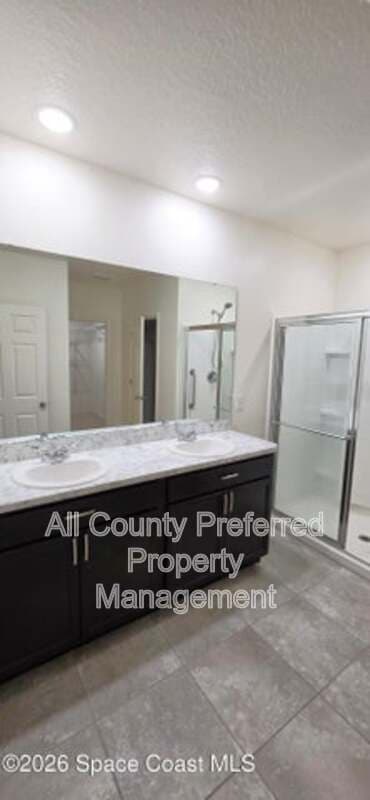 Palm Bay House: 242 Guinevere Drive SW