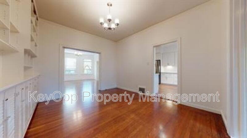 San Francisco House: 450 28th Avenue