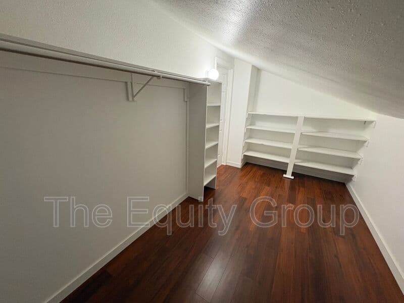 Visalia House: 5730 West Monte Verde Ct