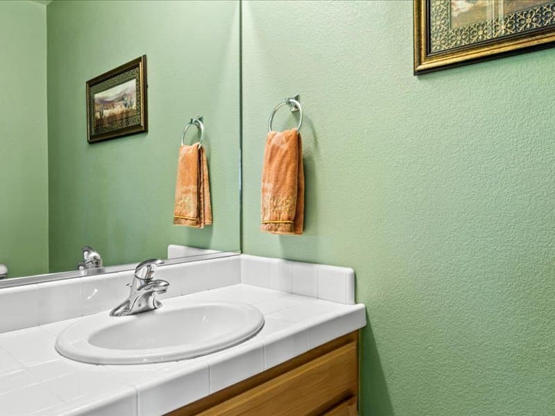 Windsor Condo: 966 McClelland Drive