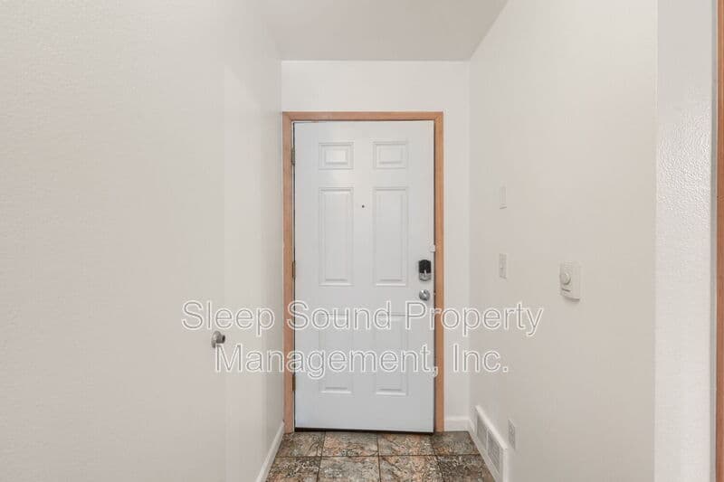 Portland Condo: 201 N Hayden Bay Dr
