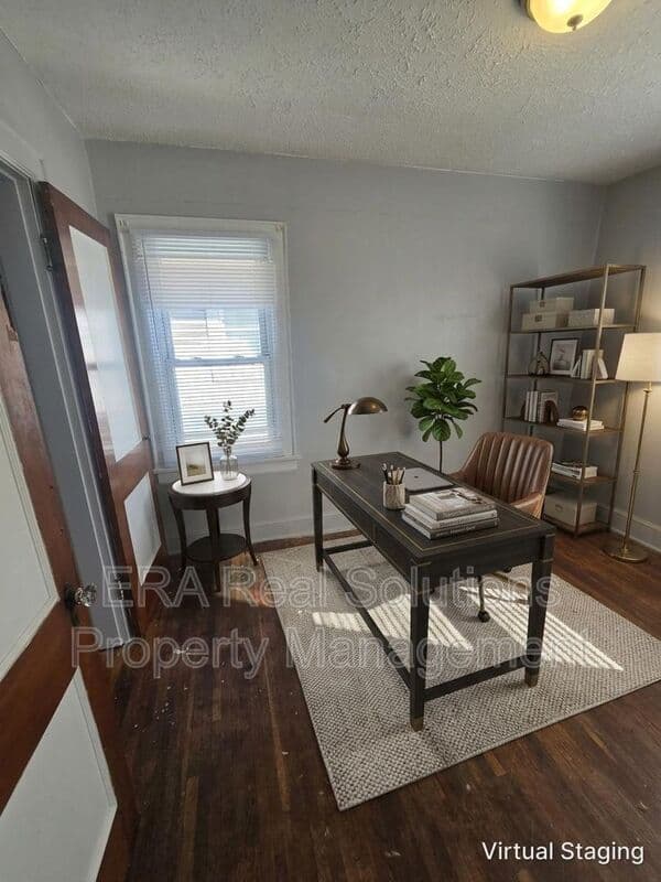 Columbus Condo: 596 S Hague Ave