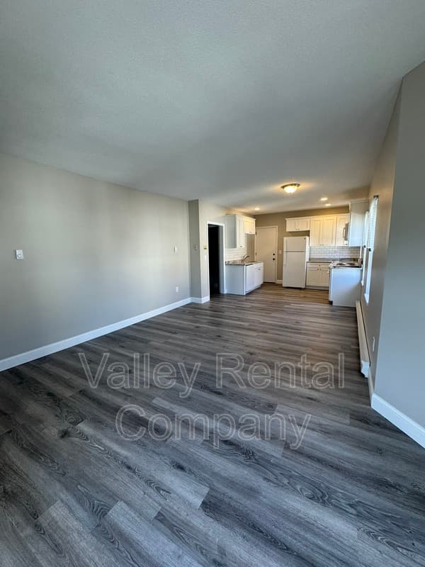 Northampton Condo: 18 Orchard Street - 2
