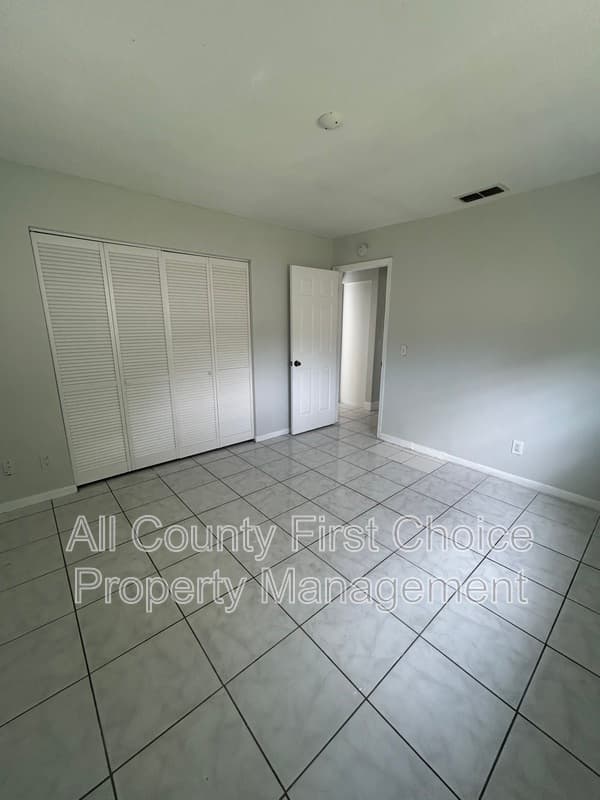St. Petersburg Condo: 3621 35th St N