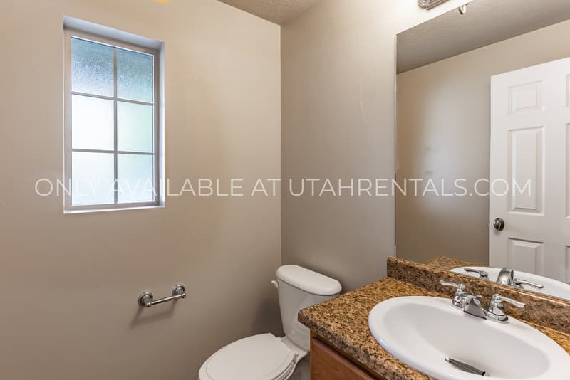 Lehi House: 3342 N 150 W