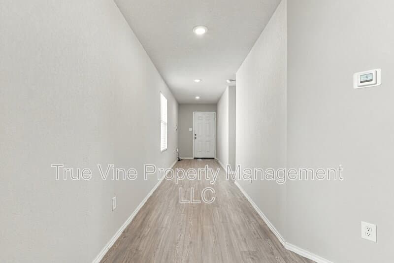 San Antonio House: 6414 Ignacio Ct