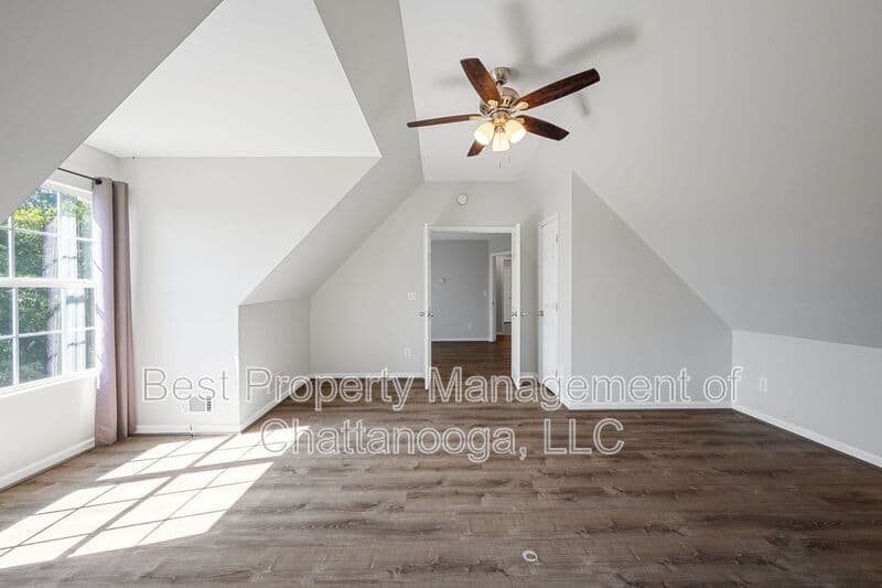 Ooltewah House: 5637 Tucker Rd