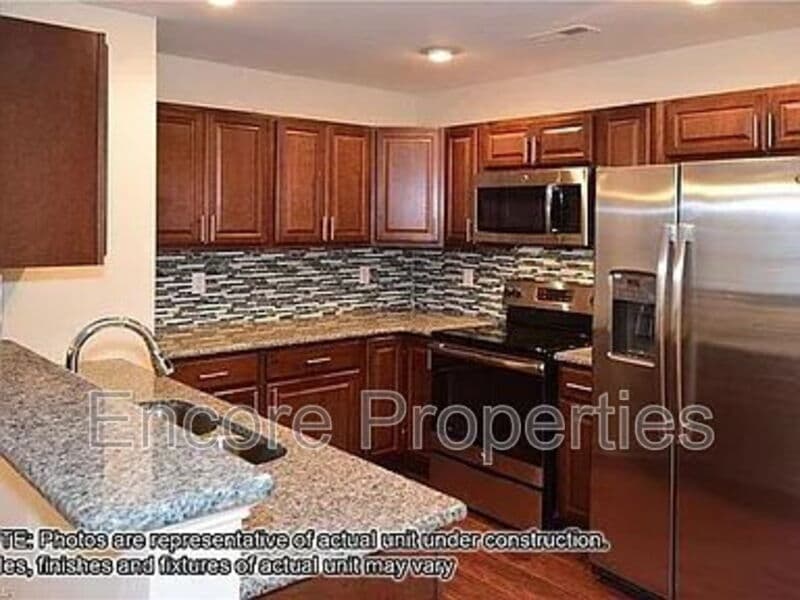 Greensboro Condo: 2608 Pennoak Way