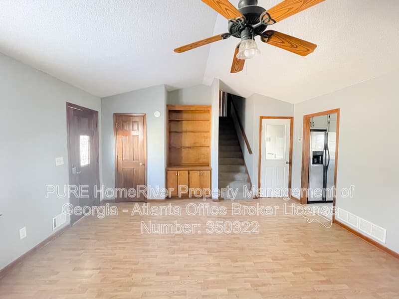 Lawrenceville House: 2280 Castle Royale Dr