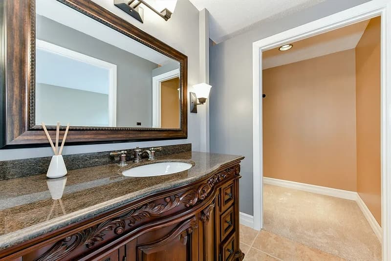 cambridge Condo: 676 Huron Ave