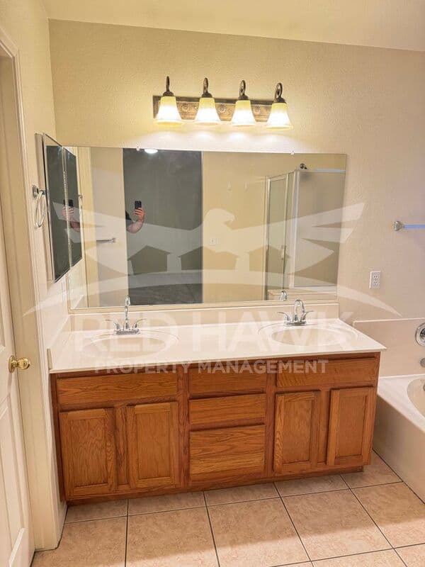 Gilbert House: 1254 S Corrine Dr