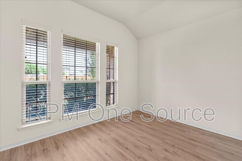 Princeton House: 1729 Park Trails Blvd.