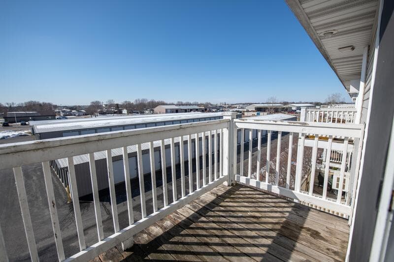 Little Chute Condo: 830 East Elm Drive - 3J