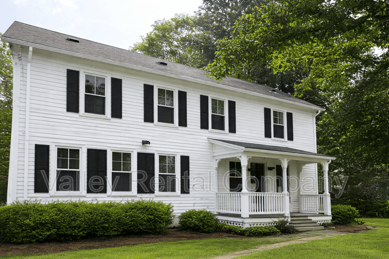 Amherst Condo: 747 Main Street - 1
