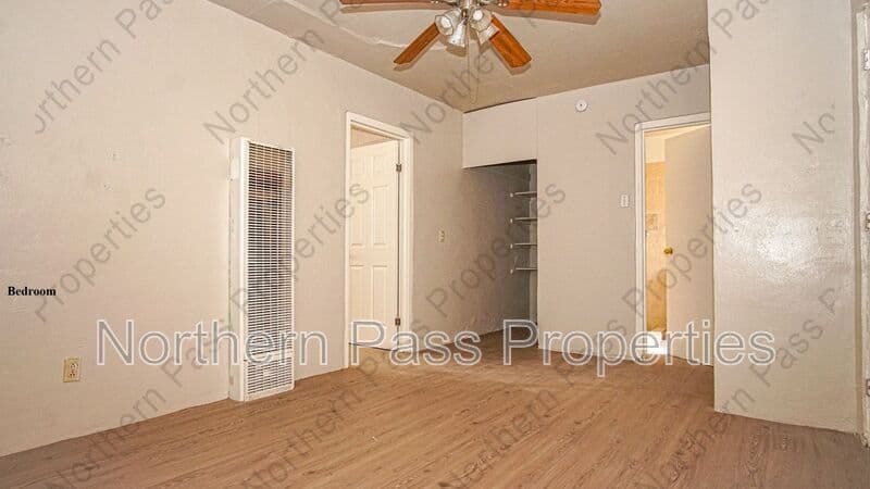 El Paso Condo: 7303 Dale