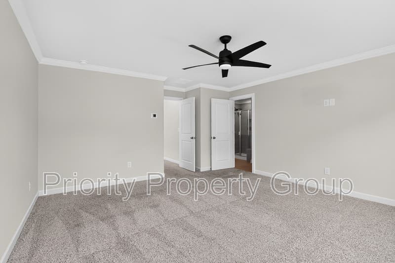Charlotte House: 11210 Broadbent Court
