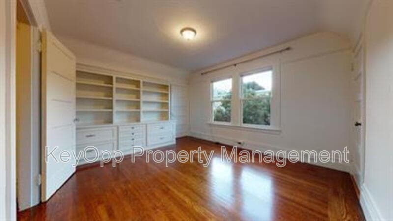 San Francisco House: 450 28th Avenue
