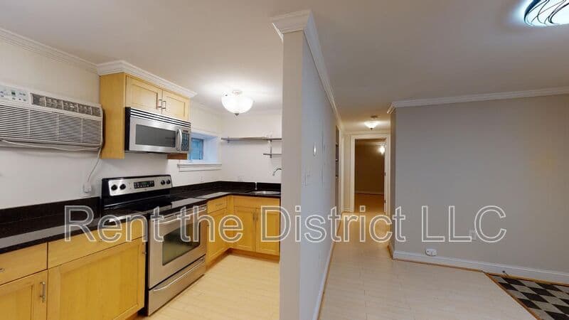 Washington Condo: 1708 Newton Street NW