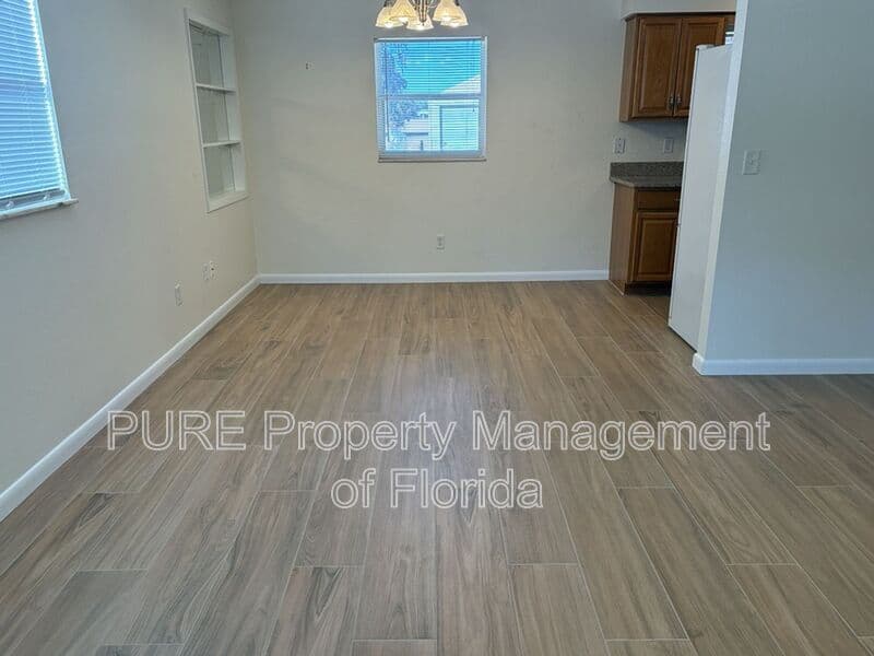 Ocala House: 6807 NW 62nd Place
