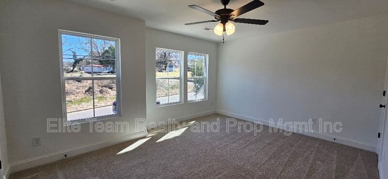 Mooresville Townhome: 382 W Moore Ave