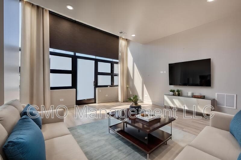 Chicago House: 1423 South Kedzie Avenue