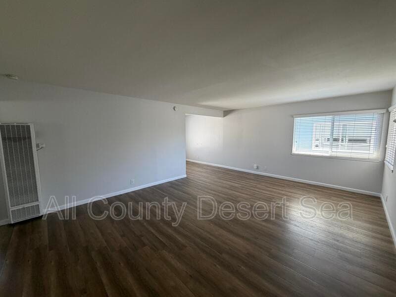 Huntington Beach Condo: 414 13th St