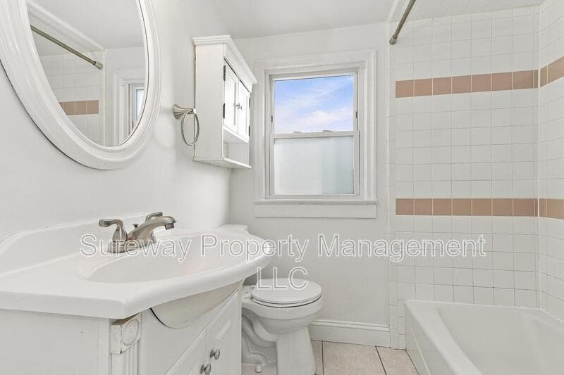 Hamilton Condo: 57 Junior Avenue