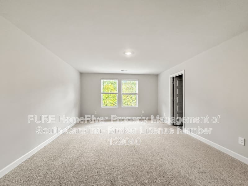 Moore House: 1496 Switchback Cir