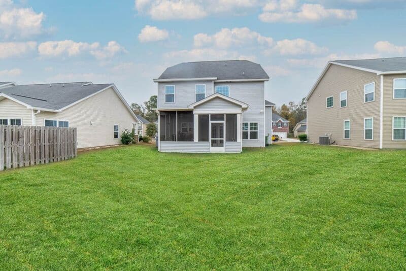 Pooler House: 341 Casey Dr
