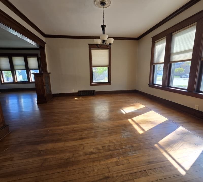 Appleton House: 1009 North Oneida Street