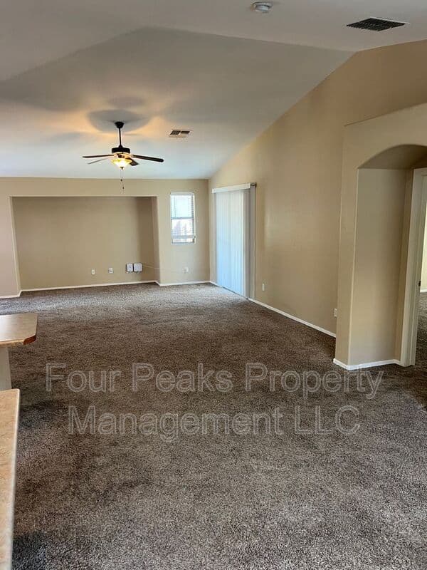 Maricopa House: 45553 W. Sky Lane (HD)