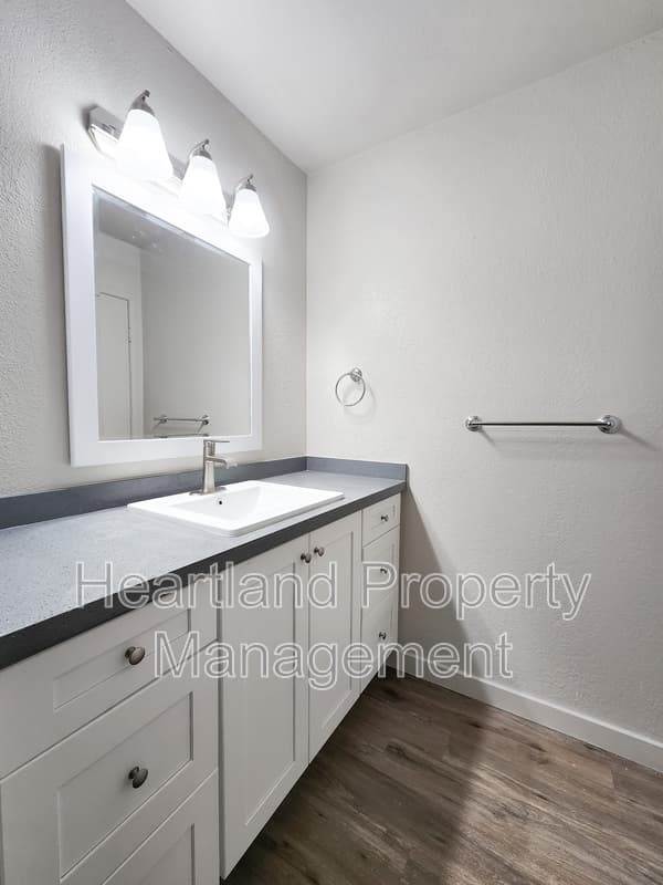 El Cajon Condo: 800 South Anza St.