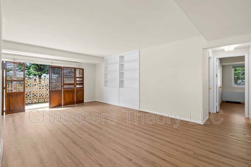 Arlington Condo: 4241 Columbia Pike