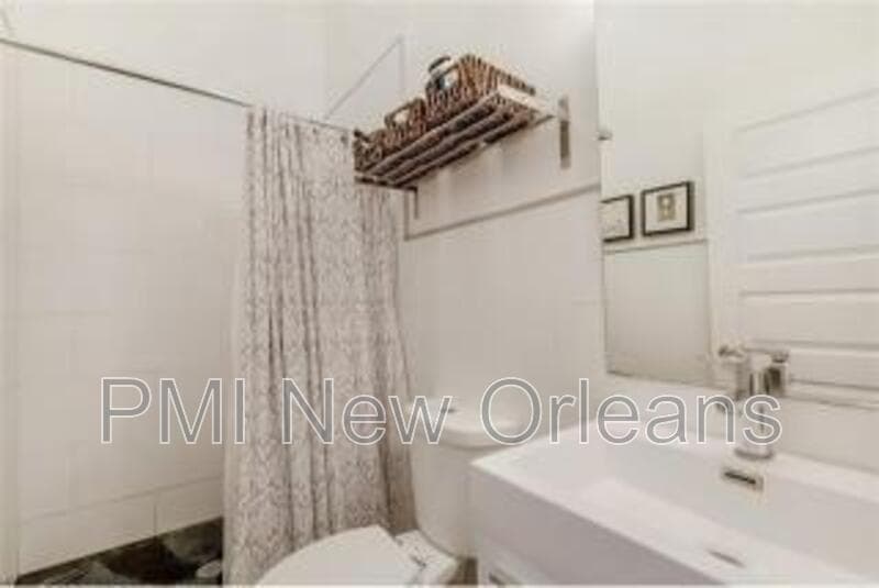 New Orleans Condo: 2213 Magnolia St