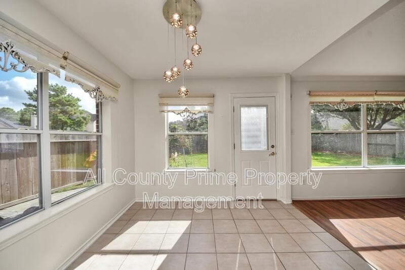 Cypress House: 22030 Gold Leaf Trail